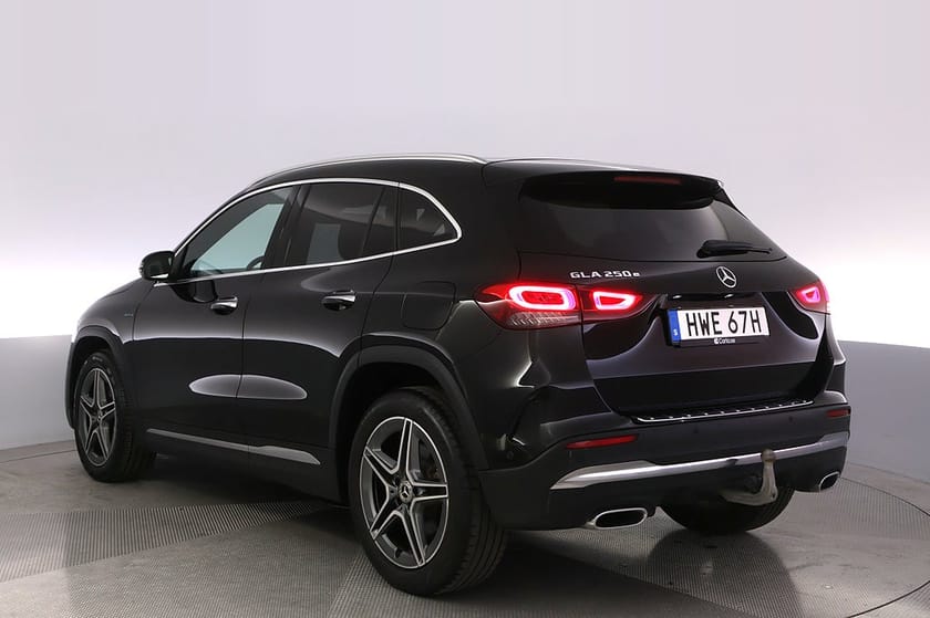 Bild 4 av Mercedes-Benz GLA 250 e AMG Drag Wide AdapFarth Kamera