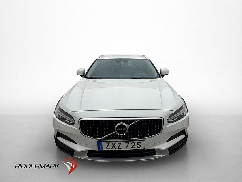 Bild 2 av Volvo V90 Cross Country D4 AWD 190hk Advanced-III BLIS Drag