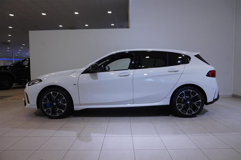 Bild 3 av BMW M135 xDrive M135i  Navigation H K Rattvärme DA