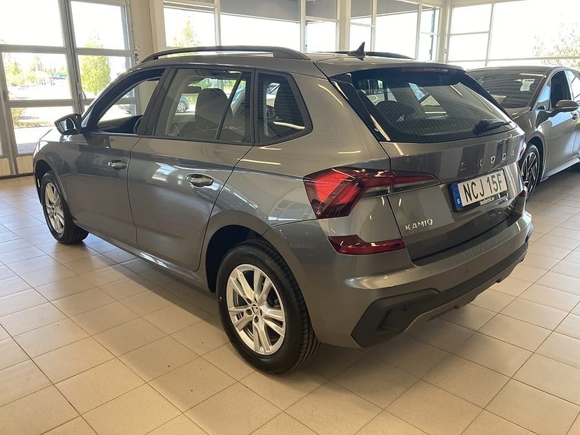 Bild 4 av Škoda Kamiq Skoda Selection 1,0 TSI 115 Drag B-Kamera