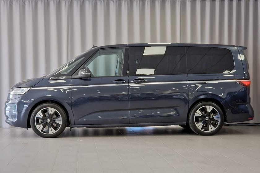 Bild 2 av Volkswagen Multivan eHybrid 4M STYLE HJULBAS: 3124 MM LÅNGT ÖVERHÄNG MOT