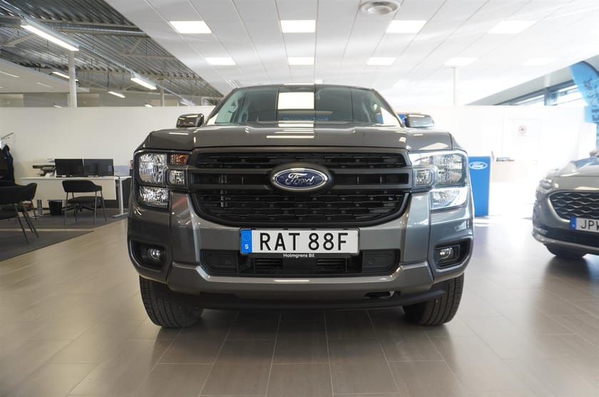 Bild 2 av Ford Ranger Dubbelhytt Doublecab Xlt 2.0 Kamera Värmare Drag Lock