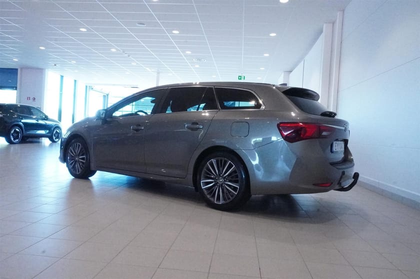 Bild 3 av Toyota Avensis Kombi 1.8 Valvematic 147hk
