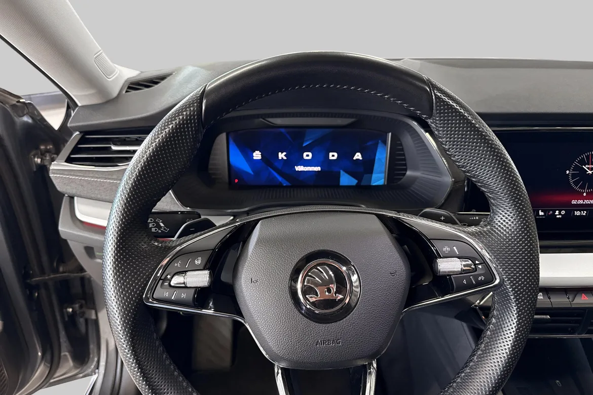 picture of a car