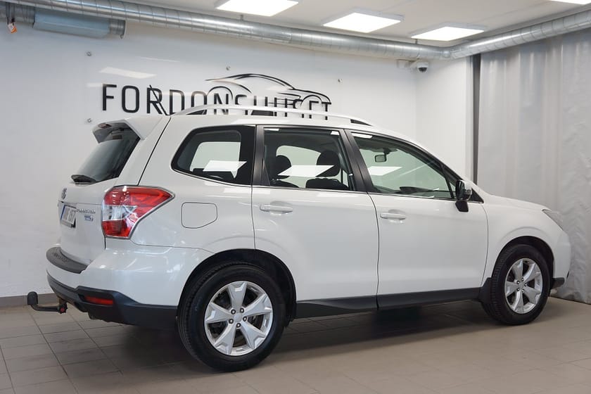 Bild 3 av Subaru Forester 2.0 4WD LINEARTRONIC | DRAGKROK