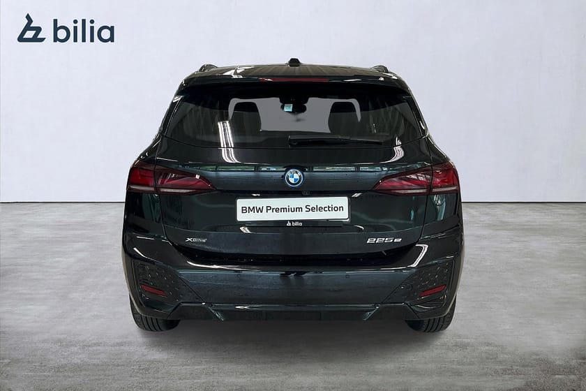 Bild 4 av BMW 225e xDrive Active Tourer | M-sport | Backkamera | Sportstol