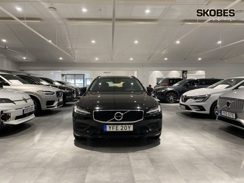 Bild 2 av Volvo V60 T6 TE Momentum Edition