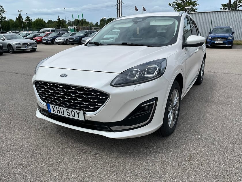 Bild 1 av Ford Kuga Hybrid AWD E-CVT 190HK 4x4 Vignale