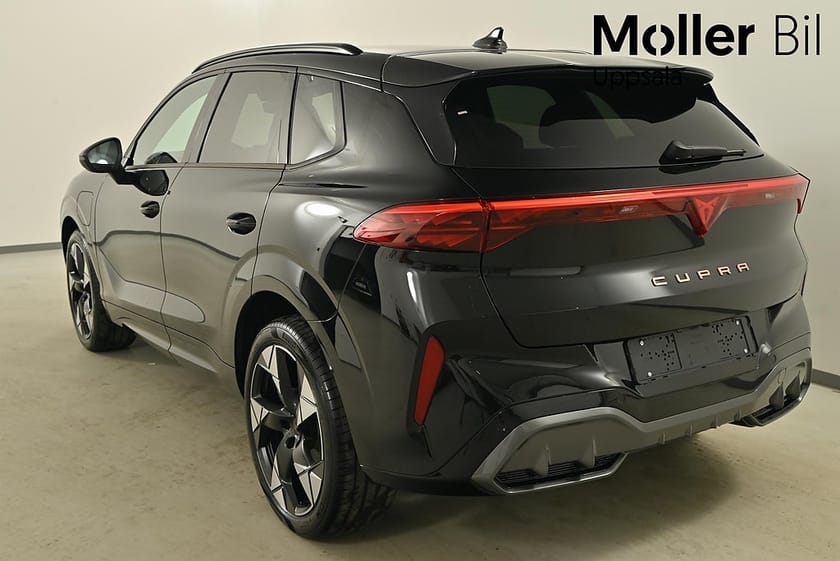 Bild 3 av CUPRA Terramar e-Hybrid eHybrid 204hk, DEMOBIL, LED-Matrix, Elstolar, Dragkrok