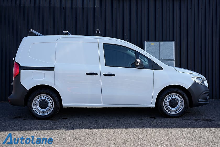 Bild 3 av Mercedes-Benz Citan 110 CDI DCT CarPlay,Dragkrok,Kamera,Innredning 95hk
