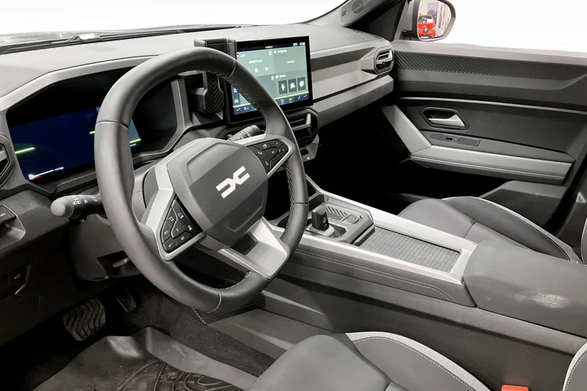 Dacia Bigster Hybrid 155