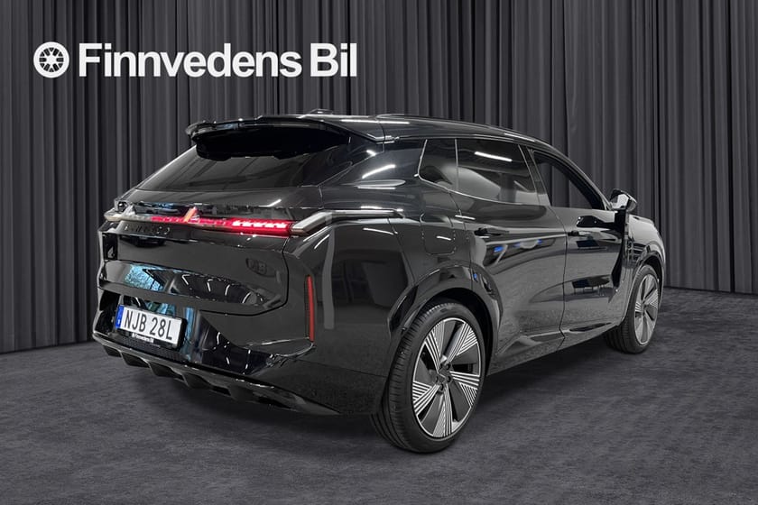 Bild 3 av Lynk & Co 08 PHEV