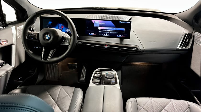 Bild 4 av BMW iX xDrive60 Supercharged B&W DAP 360 Pano