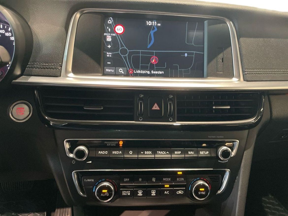 Kia Kia Optima Sport Wagon Plug-in Hybrid — bild 12