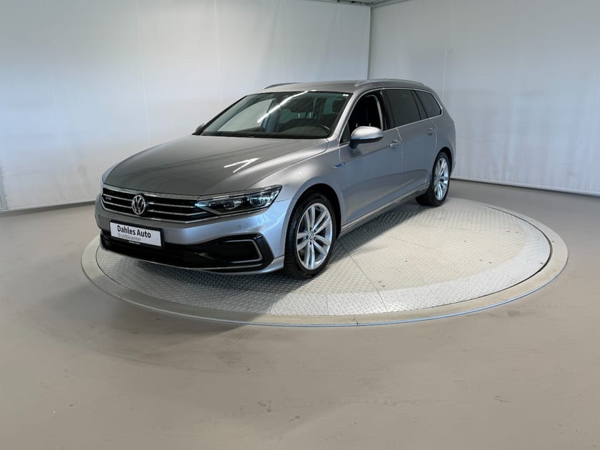 Bilde 1 av Volkswagen Passat Variant GTE 1,4 TSI 218hk Highline ACC/Matrix/Krok/Webasto/Kam