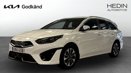 Kia Ceed Sportswagon Plug-in Hybrid Action