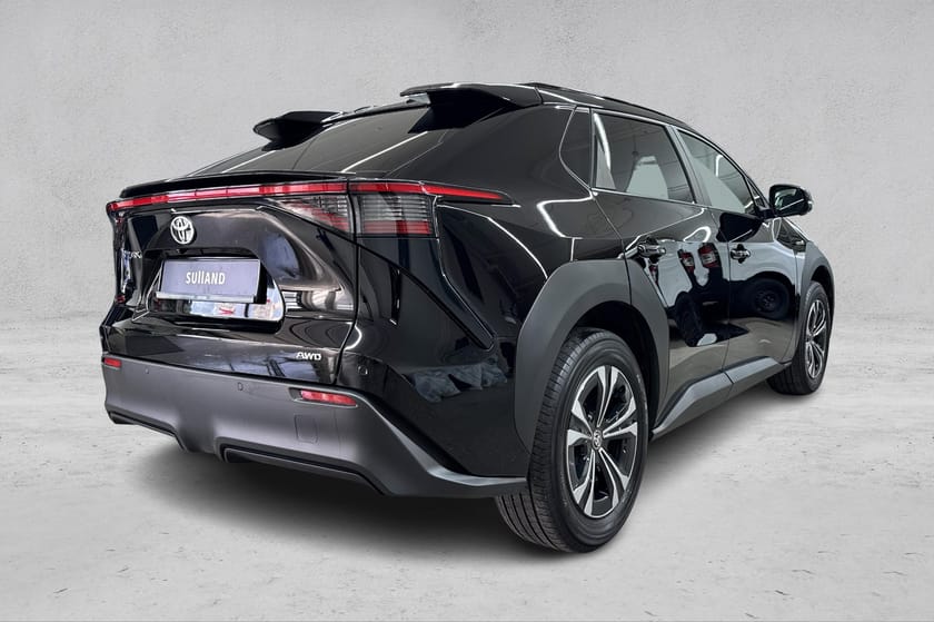 Bilde 5 av Toyota bZ4X AWD Active Tech