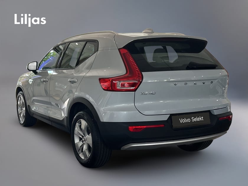 Bild 4 av Volvo XC40 D3 FWD Momentum Advanced Edition/Sommarkampanj/