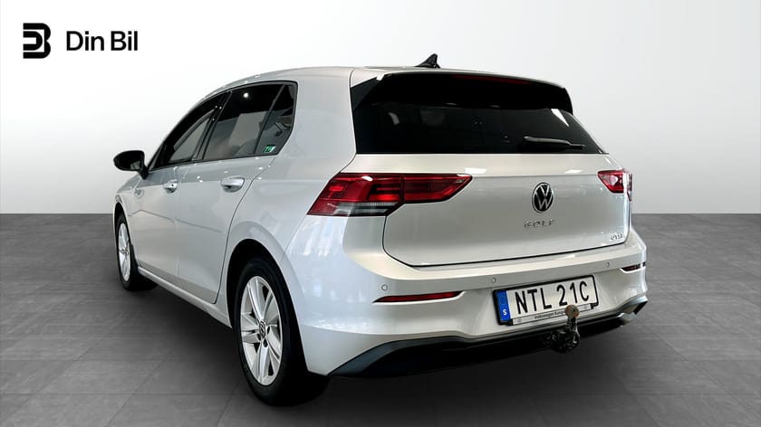 Bild 3 av Volkswagen Golf 1.5 eTSI 150hk Drag/Värmare/Backkamera/SideAssist