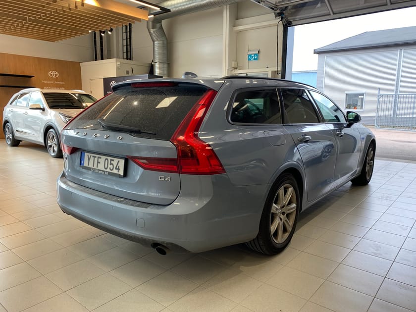 Bild 3 av Volvo V90