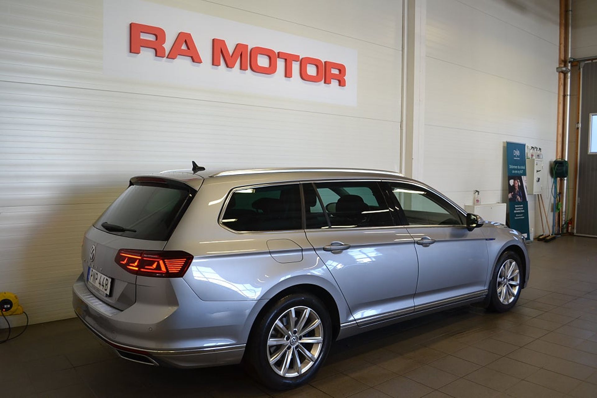 Volkswagen Passat 2020, bild 5/10