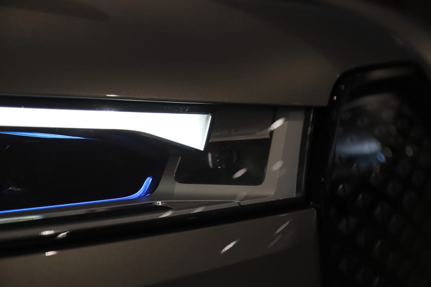 Bild 5 av BMW iX xDrive50 xDrive 50 / 22" / B&W / PANO / Massage