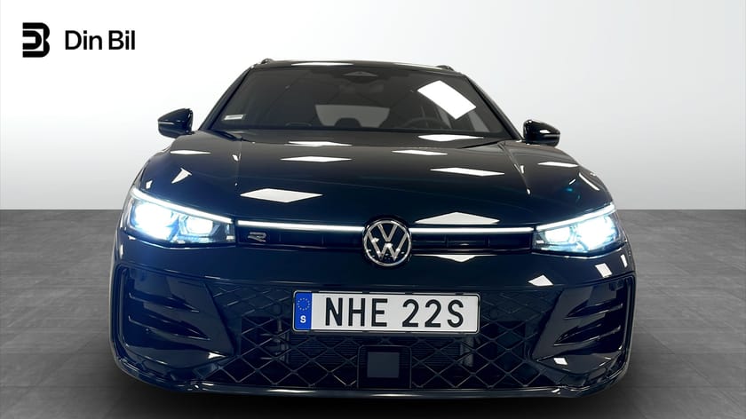 Bild 4 av Volkswagen Passat Variant eHybrid Laddhybrid R-line Black/vämare/Drag/B-kamera/Glast
