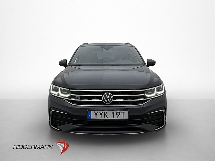 Bild 2 av Volkswagen Tiguan eHybrid 1.4 TSI R-Line Cockpit Navi Drag