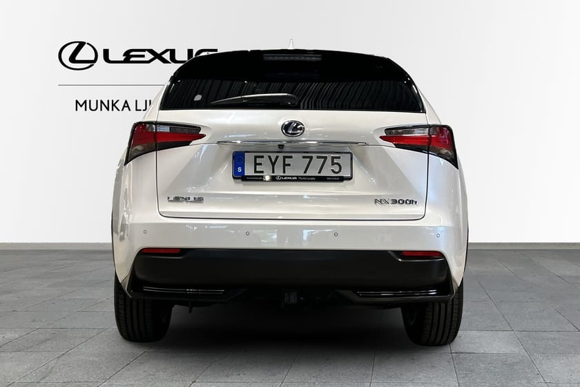 Bild 5 av Lexus NX 300h AWD Luxury drag v-hjul