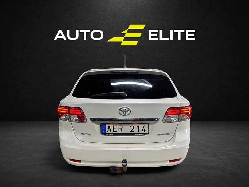 Bild 4 av Toyota Avensis Kombi KOMBI|2.2 D-4D|EXECUTIVE|DRAG|PANO|GPS|KEYLESS|KAMERA