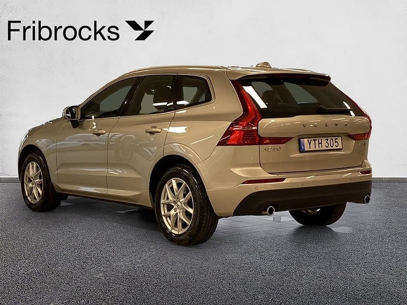 Bild 3 av Volvo XC60 D4 190hk AWD Momentum Adv Ed *läder/dragkrok*