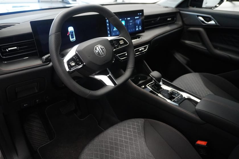 Bild 2 av MG HS PHEV