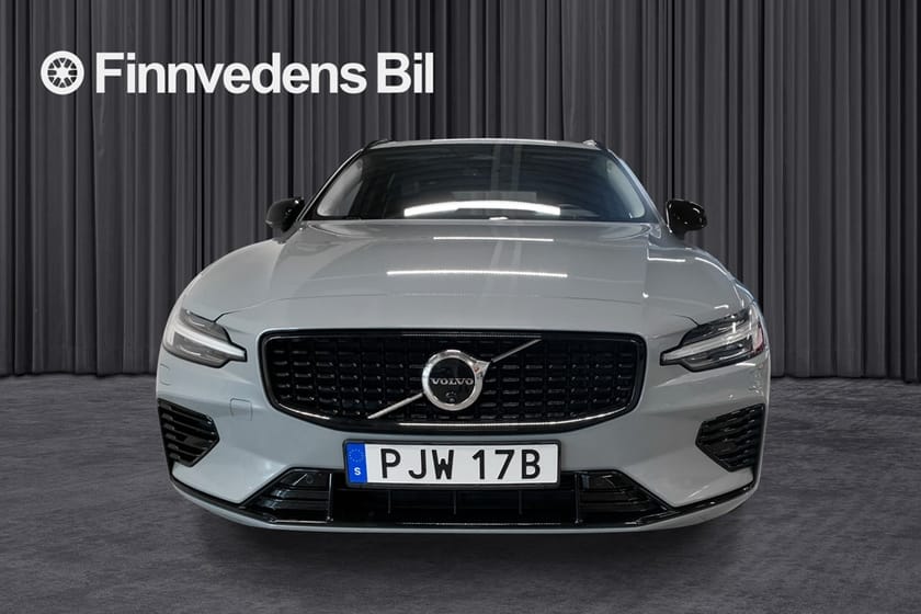 Bild 3 av Volvo V60 T6 Plus Dark Nordic Edition