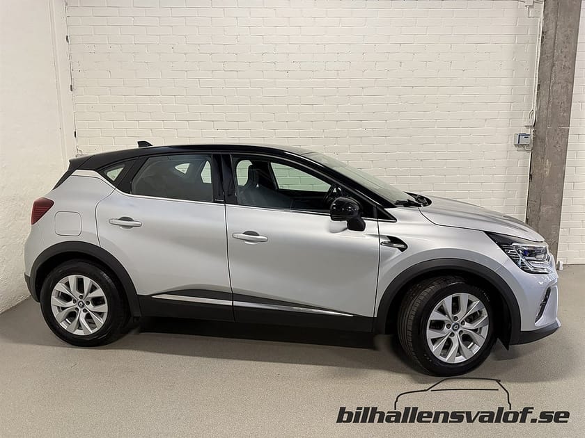 Bild 2 av Renault Captur E-TECH Plugin-Hybrid 160