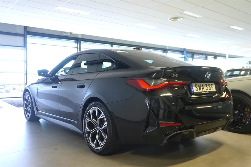 Bild 4 av BMW i4 M50 xDrive Gran Coupé M Sport Drag Fartpilot H K PA Head-Up 19