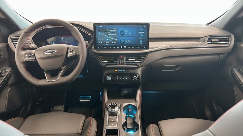 Bild 4 av Ford Kuga Plug-In Hybrid ST-LINE X Privat leasing fr. 5995kr Sommarkampanj