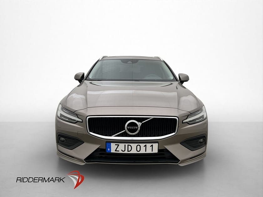 Bild 2 av Volvo V60 D4 AWD Momentum Pano H/K Kamera Navi