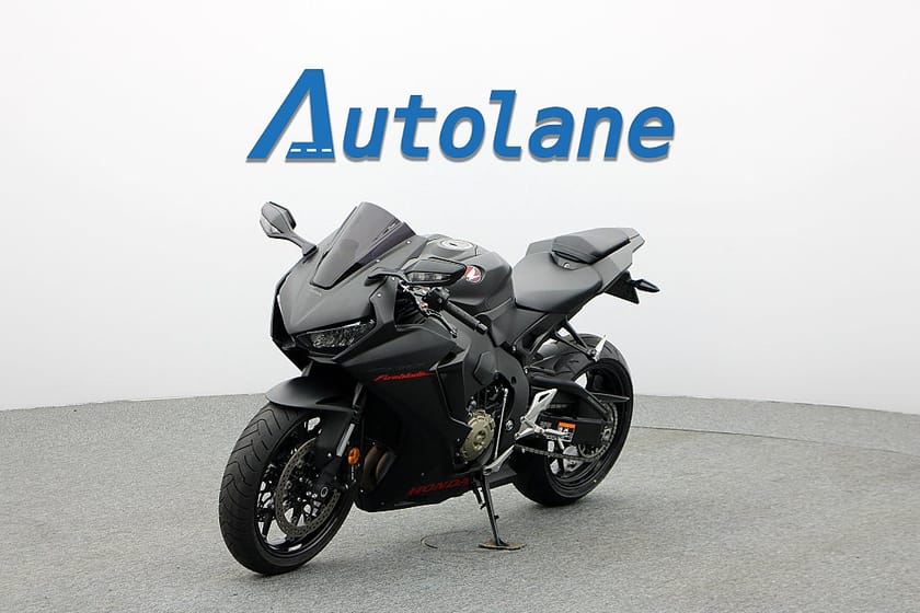 Bild 4 av Honda Powersports CBR1000RR CBR1000RR* Scorpion Ljuddämpare, Nytt bakdäck