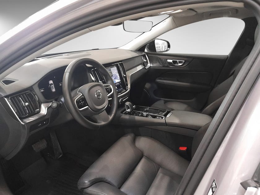 Bild 5 av Volvo V60 T6 Plus Dark Nordic Edition