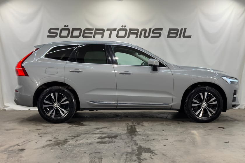 Bild 5 av Volvo XC60 Recharge T6 AWD CORE DRAG PANO GOOGLE KAMERA MOMSBIL
