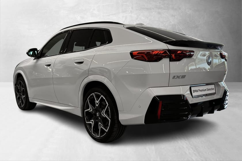 Bilde 3 av BMW iX2 xDrive30 xdrive 30/krok/Harman/M-sport pakke