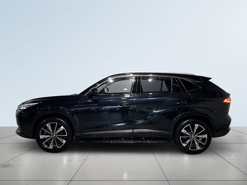 Bild 4 av MG HS PHEV Luxury 360° GPS Pvärm Elbaklucka Skinn SoV MOMS