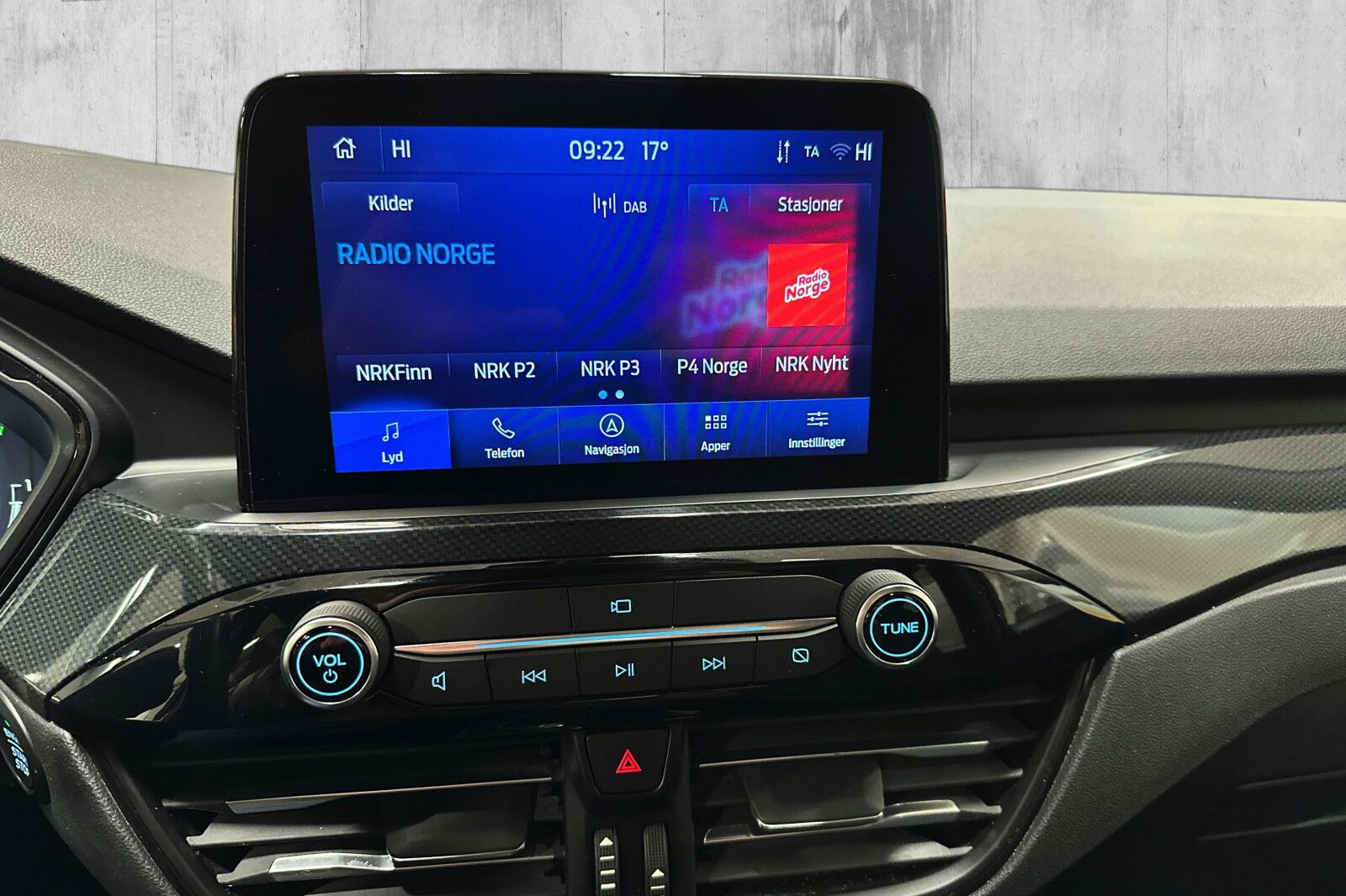 Ford Kuga Hybrid AWD bilde 36