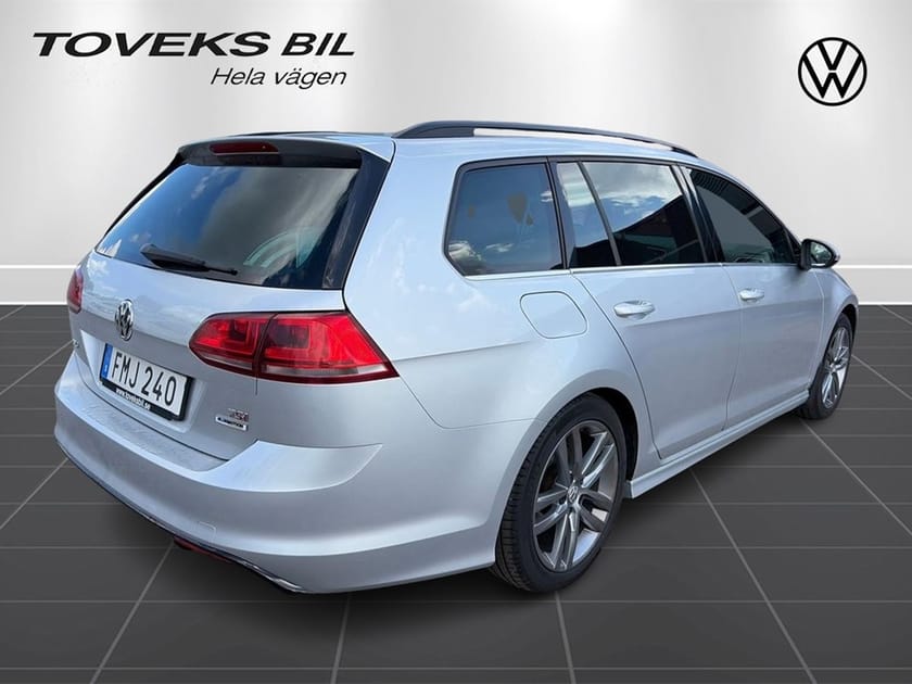 Bild 3 av Volkswagen Golf Sportscombi 1,4 TSI 140 Hk R-Line