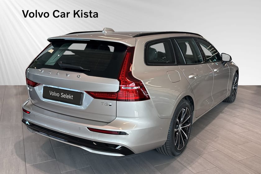 Bild 4 av Volvo V60 T6 Plus Dark Nordic Edition Läder Drag H/K 360Kam