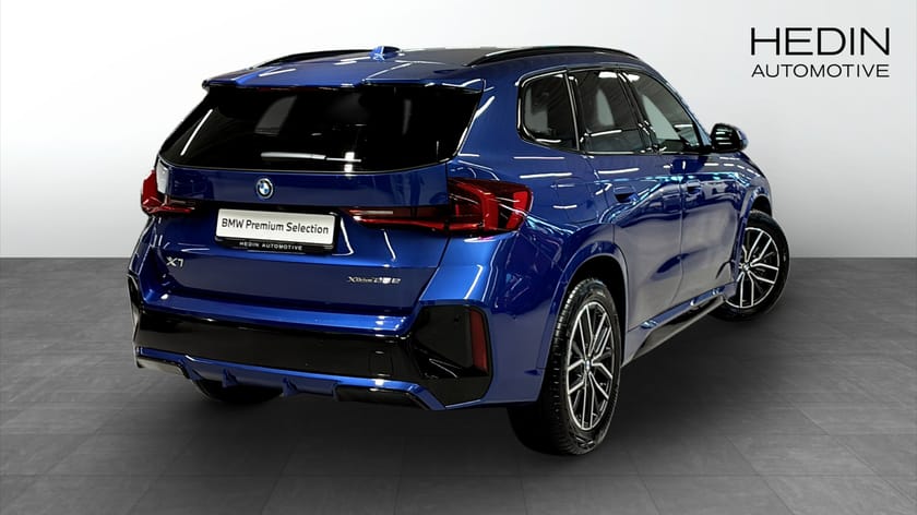 Bild 2 av BMW X1 xDrive25e M sport Drag Kamera Navi