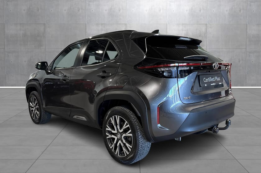 Bilde 3 av Toyota Yaris Cross Hybrid 115 AWD-i /AWD / Active Tech / Velholdt /