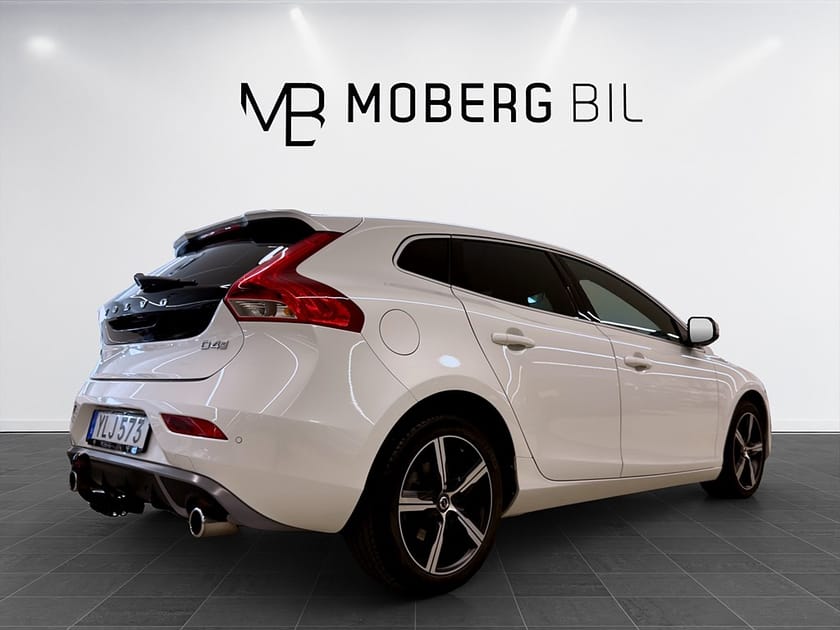 Bild 5 av Volvo V40 D4 190hk R-Design PDC Keyless Drag LED
