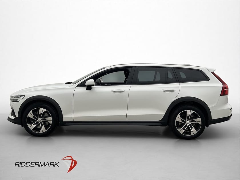 Bild 4 av Volvo V60 Cross Country D4 AWD Adv Navi D-Värm Kamera Drag