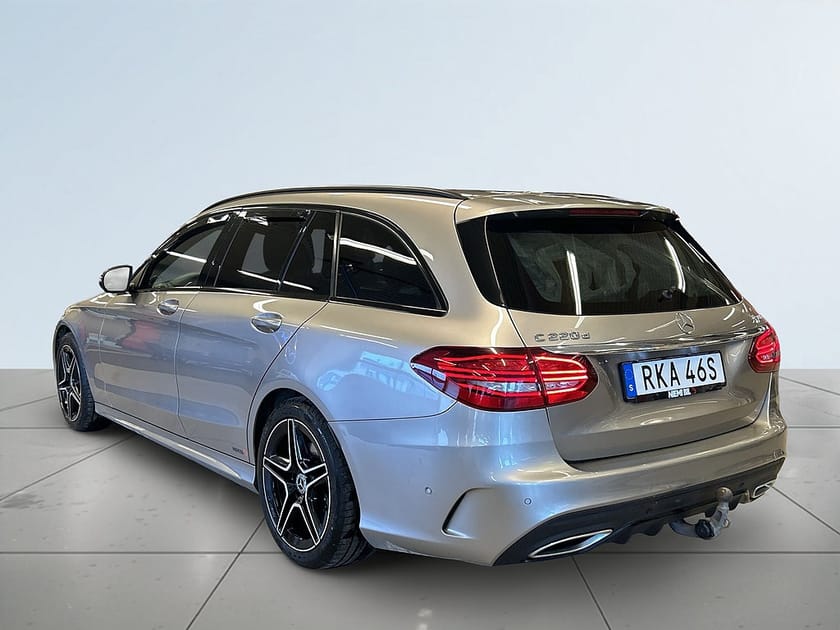 Bild 5 av Mercedes-Benz C 220 T d 4MATIC 9G AMG Line Kamera/Dragkrok/SoV-Hjul/Nav